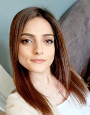 Ayşegül B.