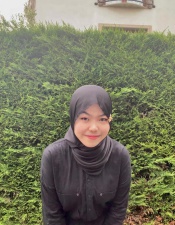 SITI NUR R.