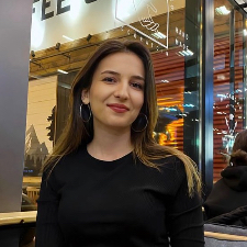 Zehra Nur Ç.