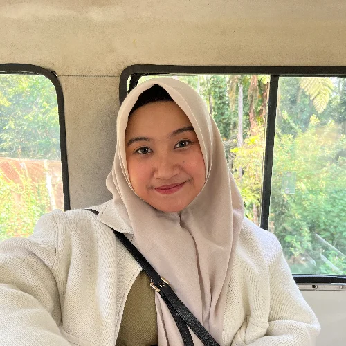 Aisyah Davy Qurrota A-